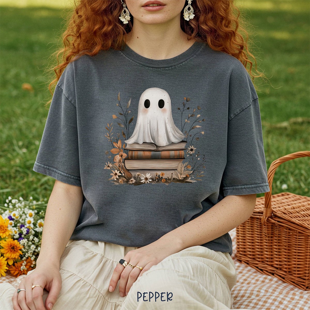 Cute Halloween Ghost Reading T-Shirt