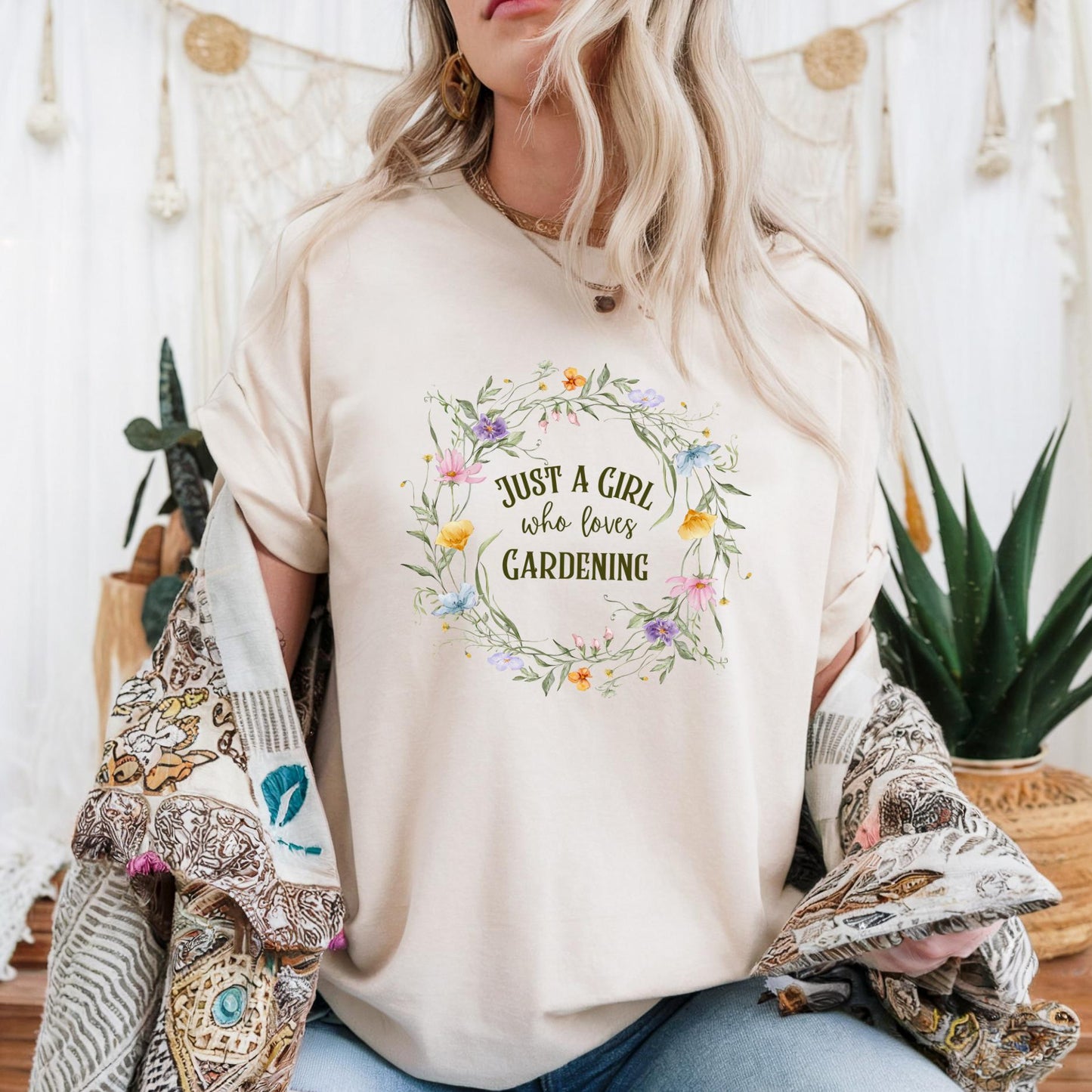 Just a Girl Who Loves Gardening T-Shirt