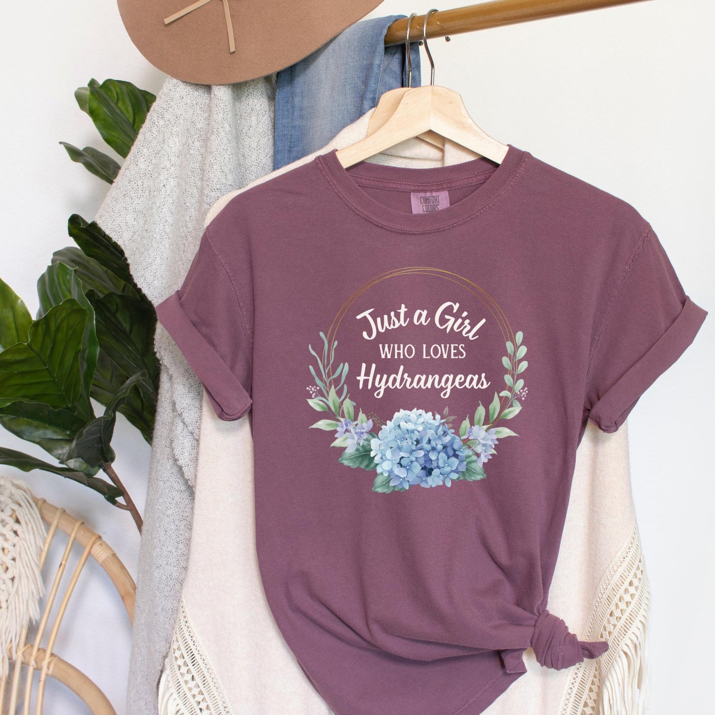 Just a Girl Who Loves Hydrangeas T-Shirt