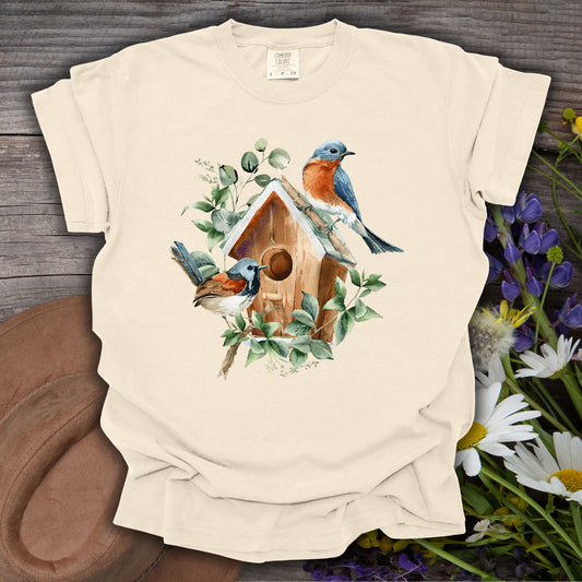 Rustic Birdhouse with Bluebirds T-Shirt