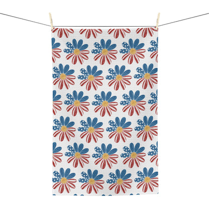 Patriotic American Flag Daisy Pattern Tea Towel
