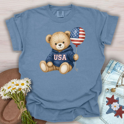 USA Teddy Bear with Flag Balloon T-Shirt