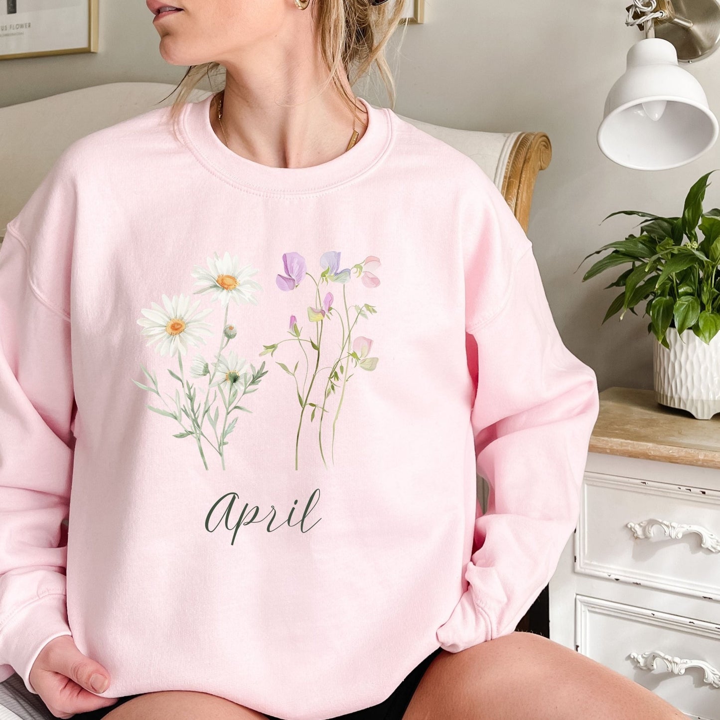 April Birth Month Flower Sweatshirt — Daisy & Sweet Pea