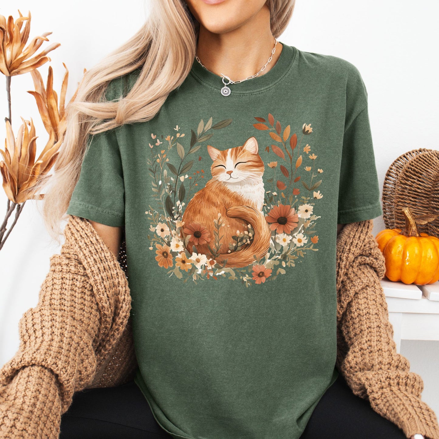 Autumn Tabby Cat with Wildflowers T-Shirt