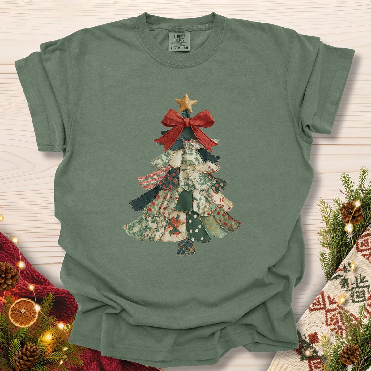 Faux Patchwork Country Christmas Tree T-Shirt