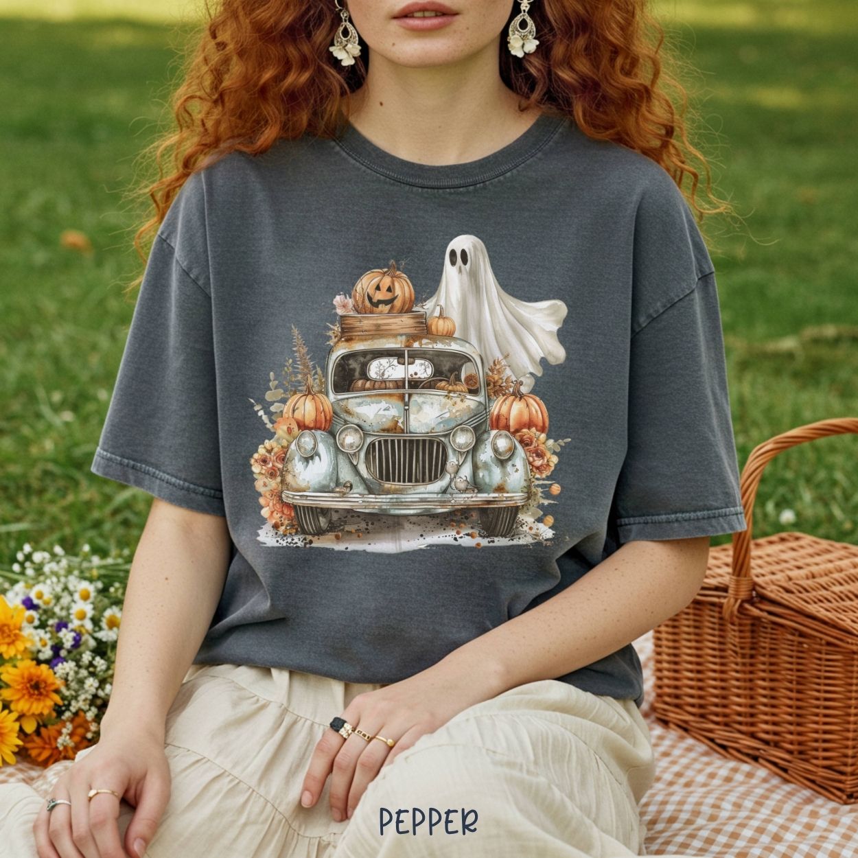 Halloween Vintage Pickup Truck & Ghost T-Shirt