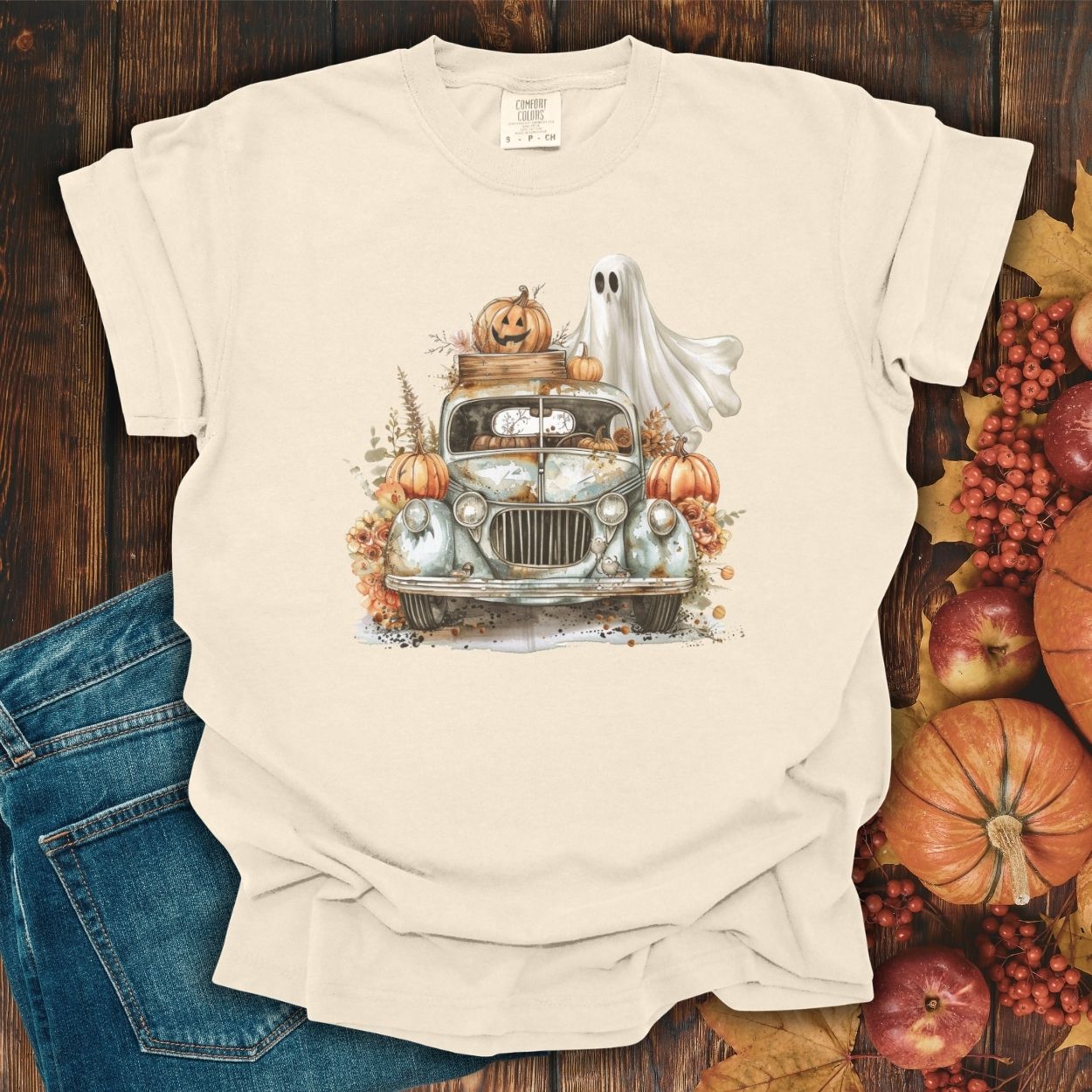 Halloween Vintage Pickup Truck & Ghost T-Shirt