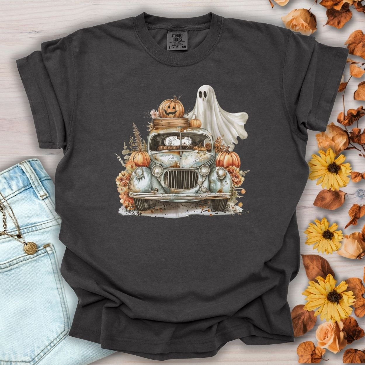 Halloween Vintage Pickup Truck & Ghost T-Shirt