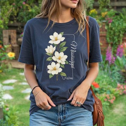 Relaxed-fit, garment-dyed navy cotton t-shirt with a magnolia illustration and "Mississippi" text.