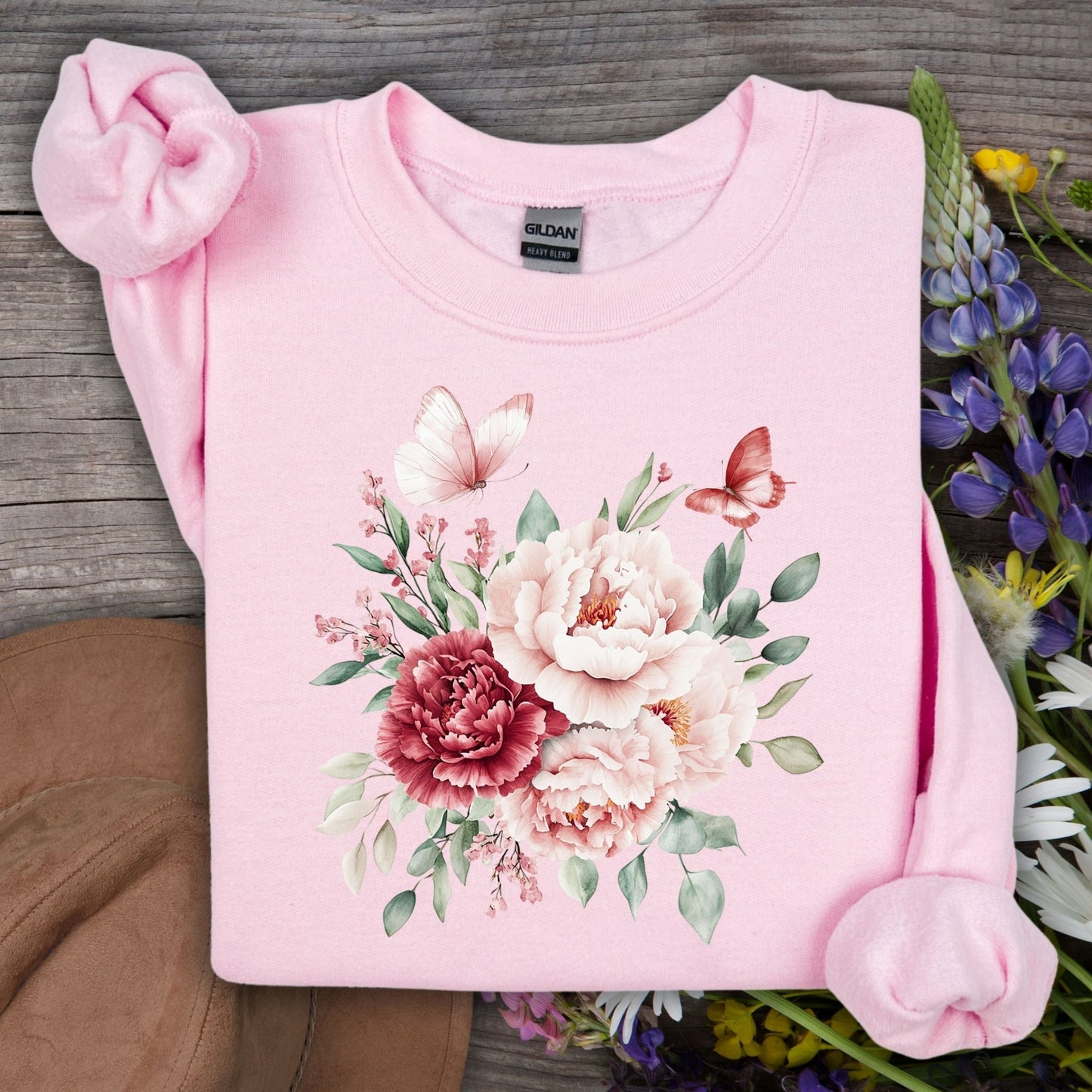 Vintage Peonies & Butterflies Bouquet Sweatshirts