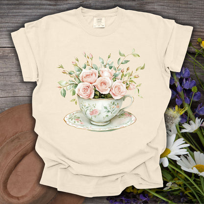 Vintage Rose Bouquet Teacup T-Shirt