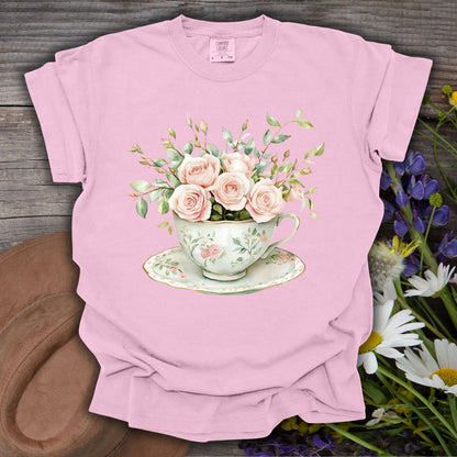 Vintage Rose Bouquet Teacup T-Shirt